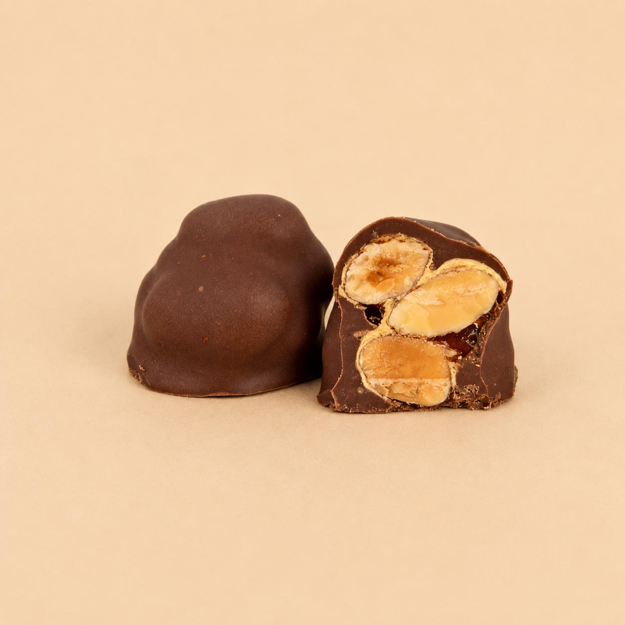 ALMOND CROQUANT ROCHER Milk Chocolate with Caramalized Almonds